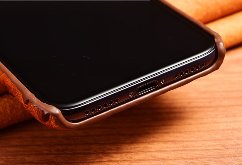 Чехол накладка полностью обтянутый натуральной кожей для Xiaomi Redmi 8A "SIGNATURE СТРАУС"